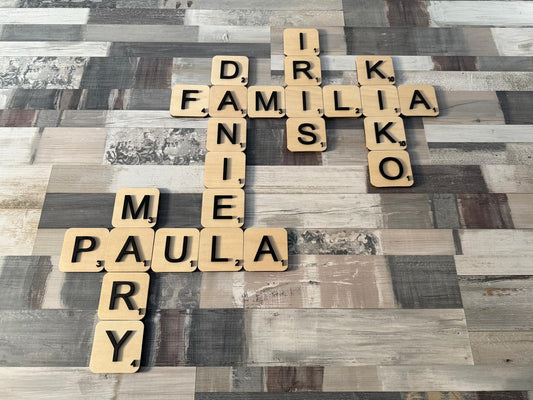 SCRABBLE DE MADERA PARA PARED (UNIDAD)