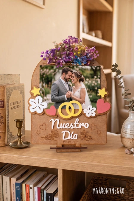 PORTAFOTOS NUESTRO DÍA CON FLORES