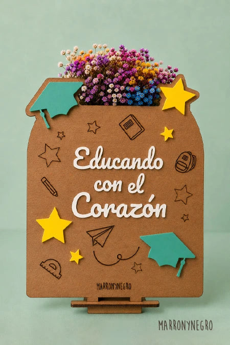 RECUERDO CLASE EDUCANDO CON EL CORAZÓN CON FLORES