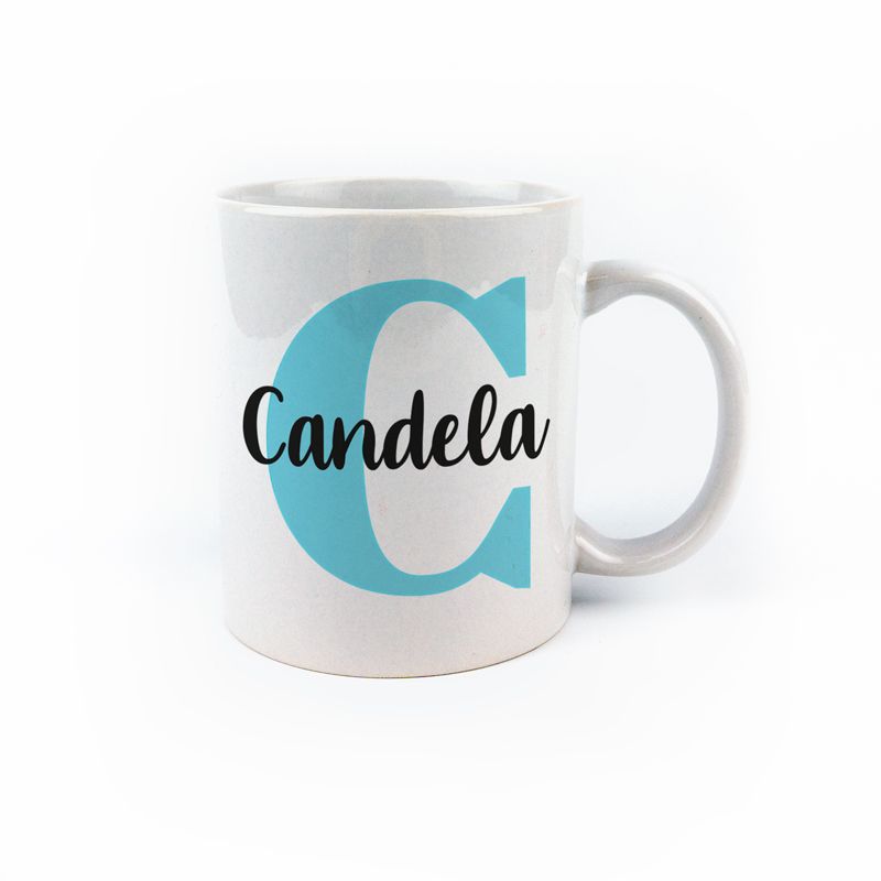 Taza cerámica o plástico Inicial Color a escoger personalizada