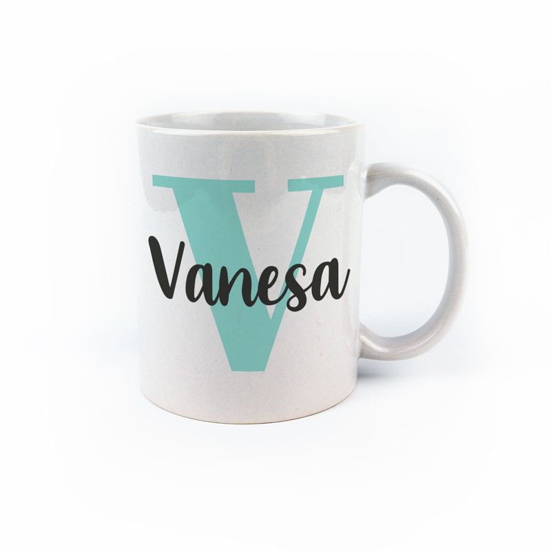 Taza cerámica o plástico Inicial Color a escoger personalizada
