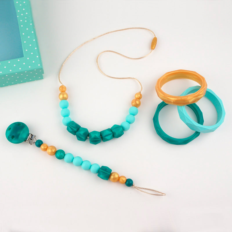 COLLARES Y MORDEDORES