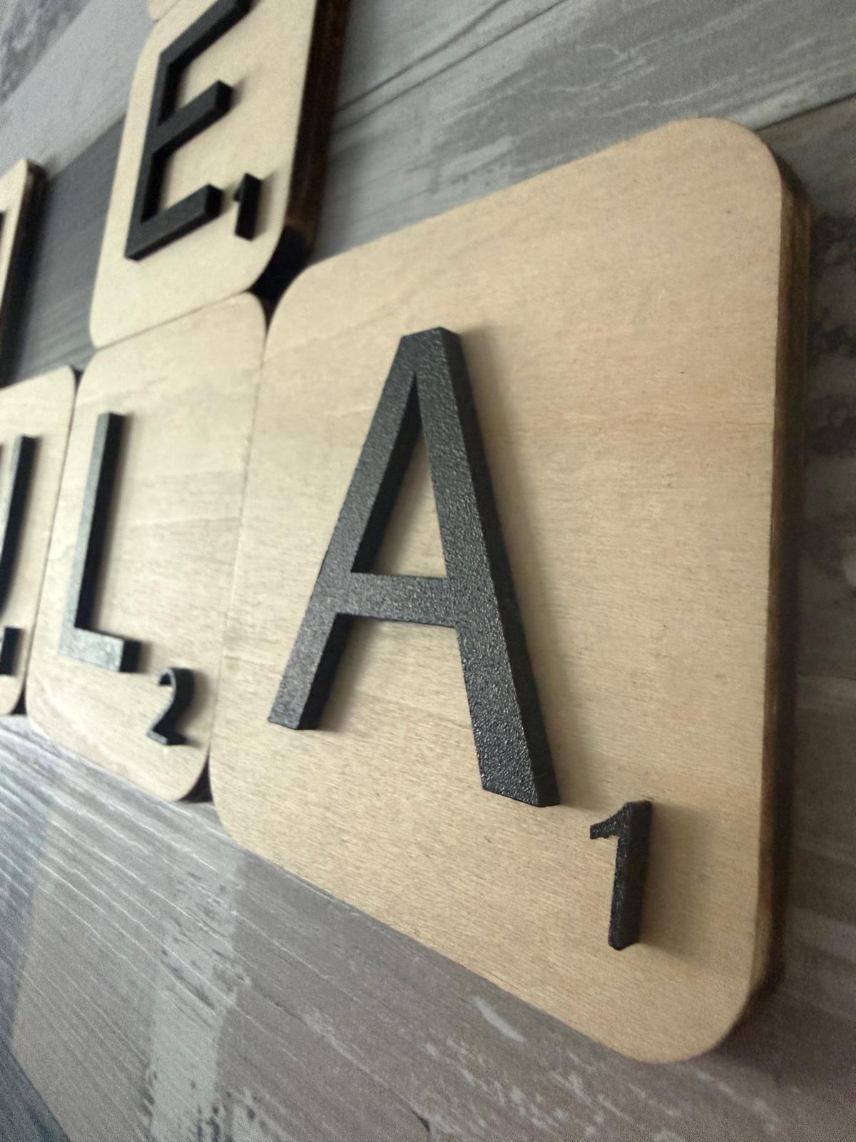 SCRABBLE DE MADERA PARA PARED (UNIDAD)