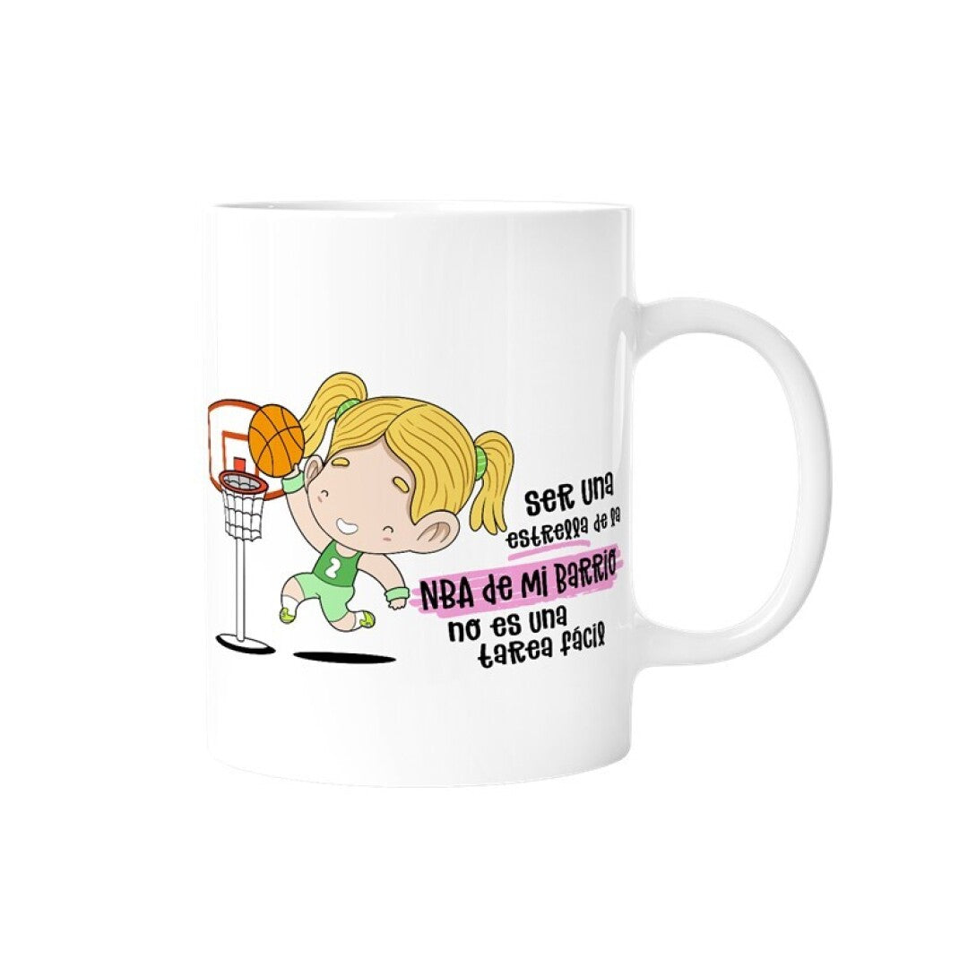 TAZA - SER UNA ESTRELLA EN LA NBA DE MI BARRIO NO ES TAREA FÁCIL (MUJER) de MALASAÑA