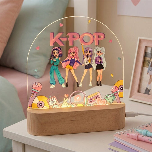 LÁMPARA DE MADERA CON ROTULADOR PERSONALIZABLE CIRCULAR /  K-POP
