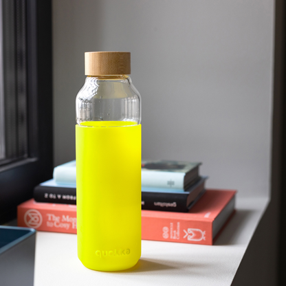 BOTELLA CRISTAL FLOW - NEON GREEN 660ML QUOKKA